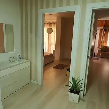 Umana - Stylish & Center Apartment Tirana